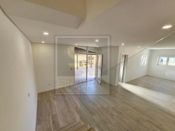Moradia T5 para Venda em Ericeira