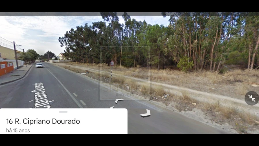 Terreno para Venda em Corroios