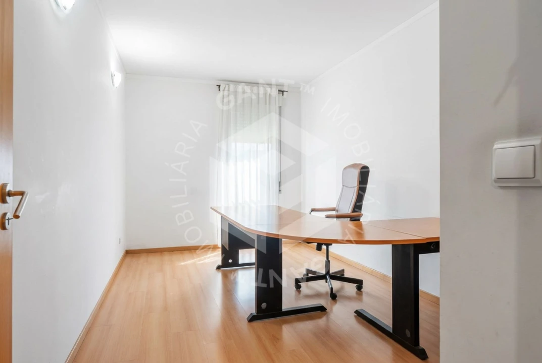 Apartamento T3 para Venda em Lumiar Foto 13