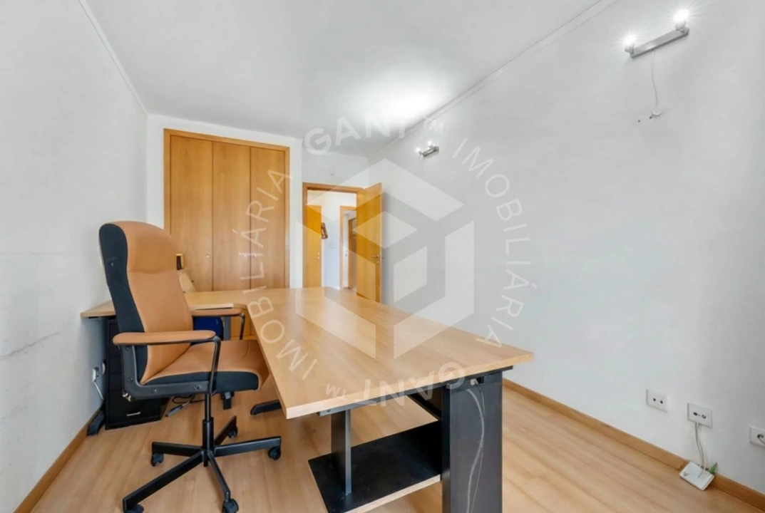 Apartamento T3 para Venda em Lumiar Foto 14