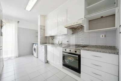 Apartamento T3 para Venda em Lumiar