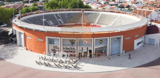 Negócio para Venda em Almeirim