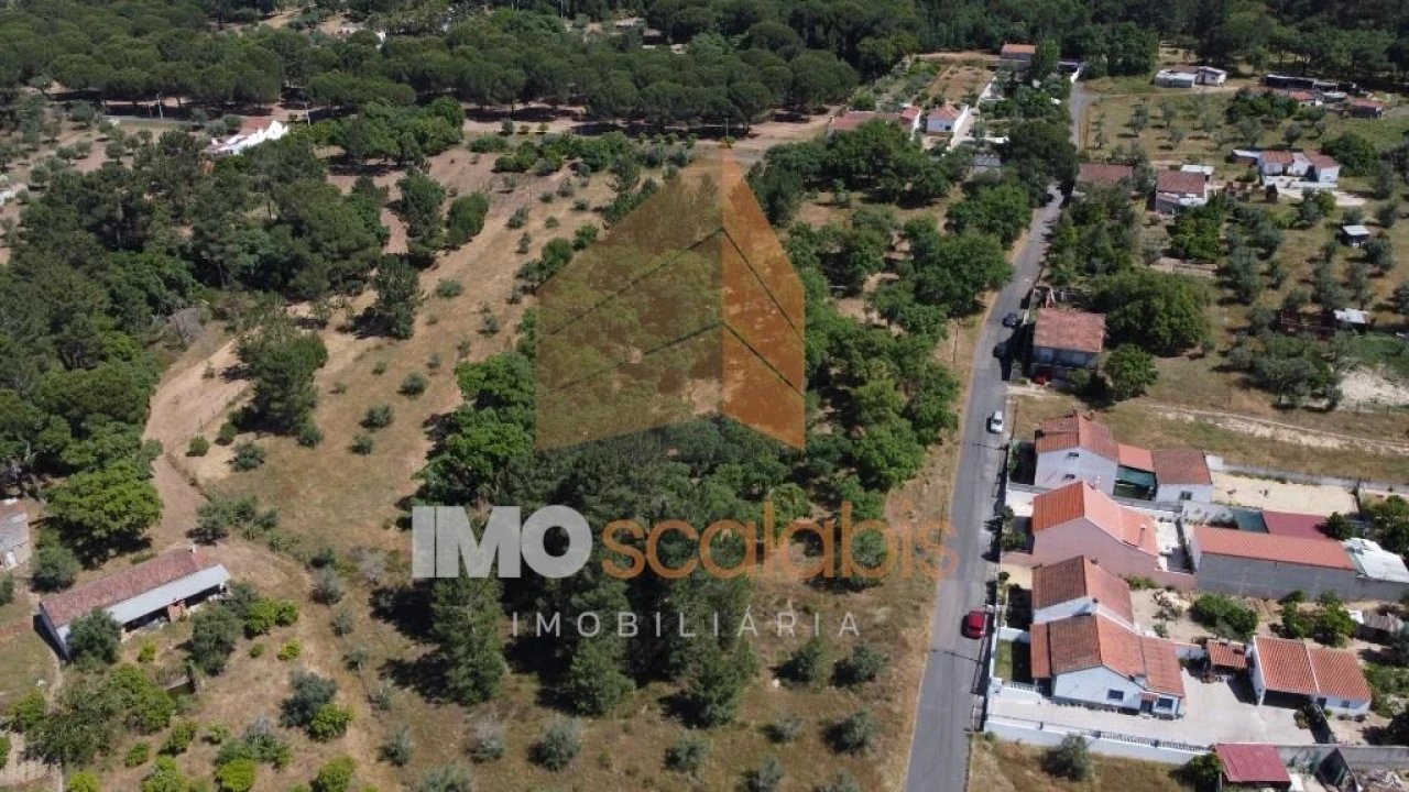 Terreno para Venda em Carregueira Foto 2