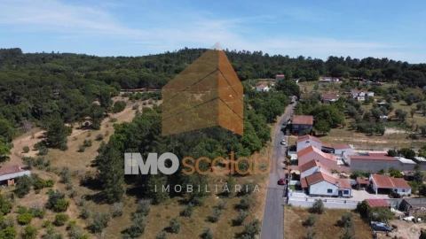 Terreno para Venda em Carregueira