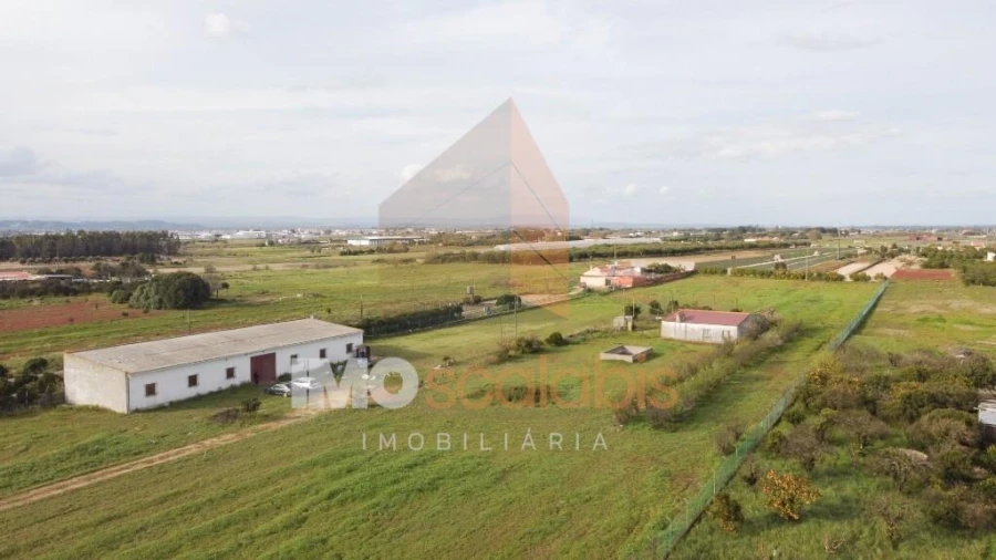 Moradia T2 para Venda em Fazendas de Almeirim Foto 2
