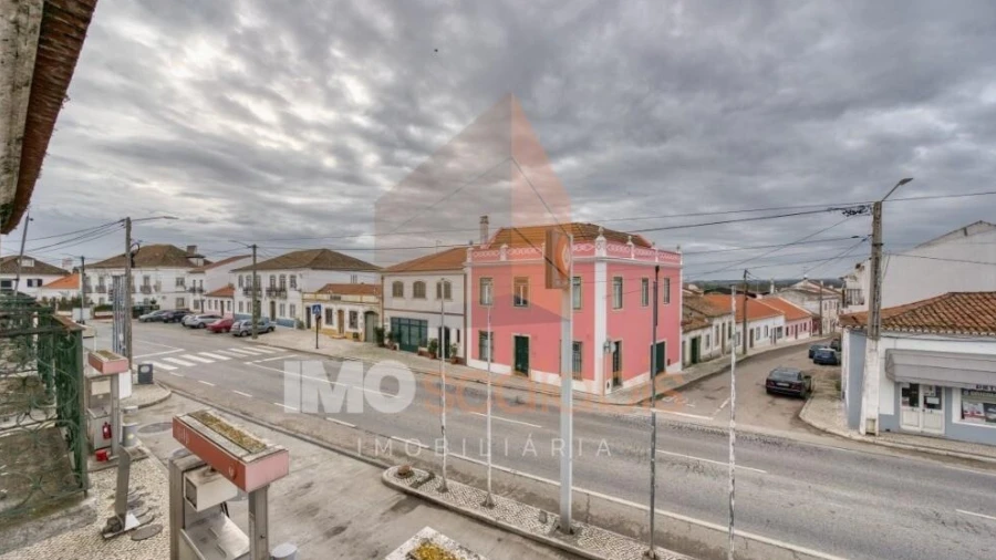 Moradia T5 para Venda em Chamusca e Pinheiro Grande
