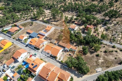Terreno para Venda em Carregueira