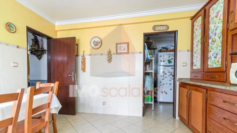 Apartamento T3 para Venda em Almeirim