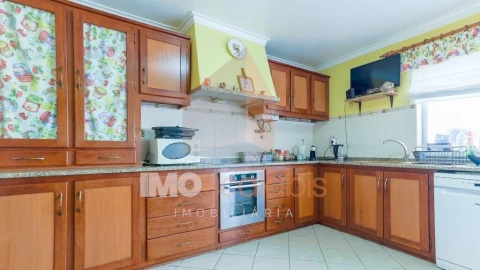 Apartamento T3 para Venda em Almeirim