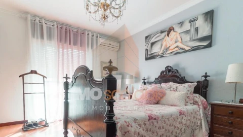 Apartamento T3 para Venda em Almeirim