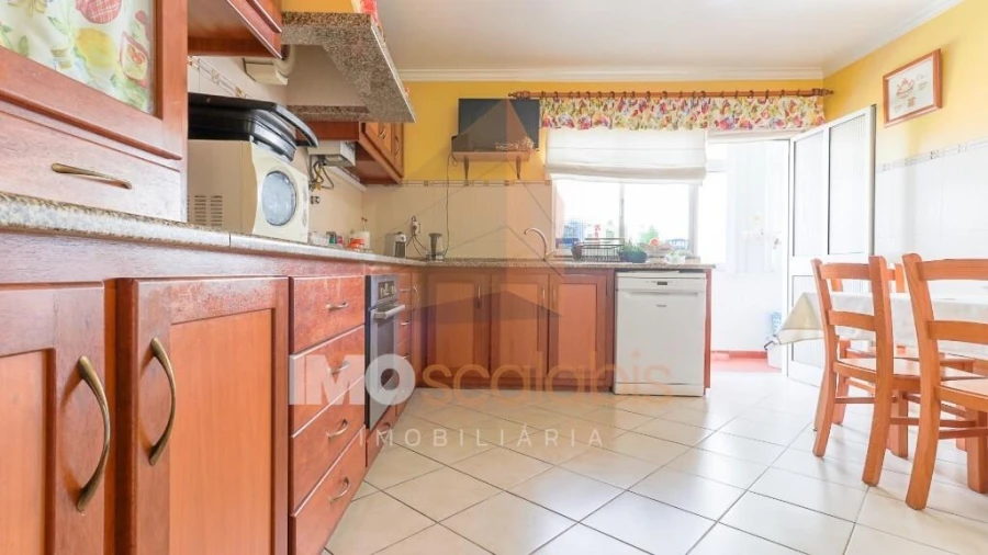 Apartamento T3 para Venda em Almeirim Foto 37