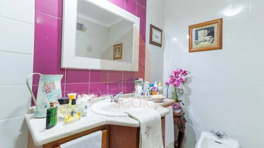 Apartamento T3 para Venda em Almeirim Foto 29