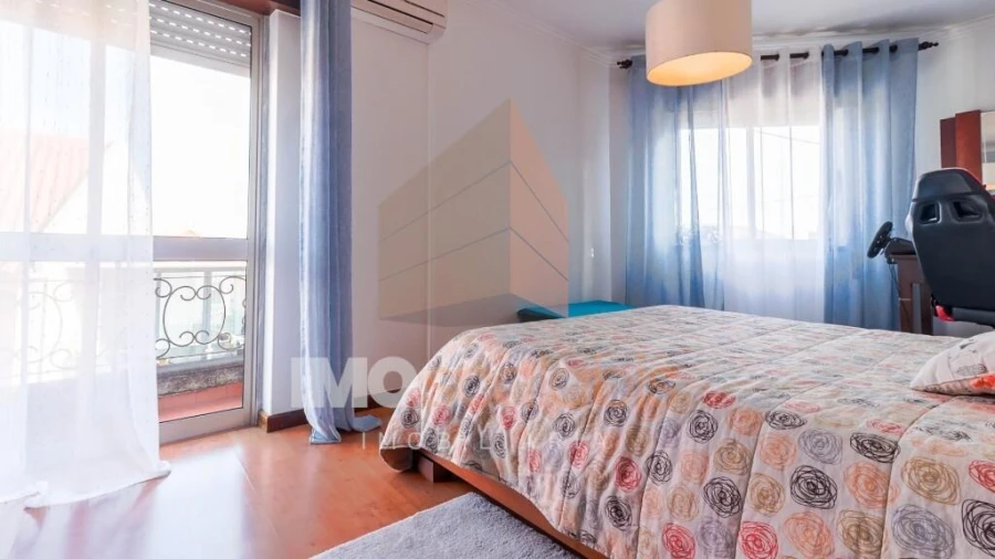 Apartamento T3 para Venda em Almeirim Foto 8