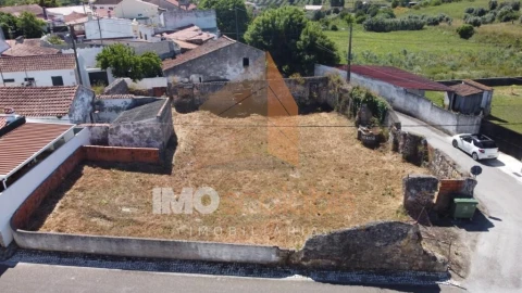 Terreno para Venda em Romeira e Várzea