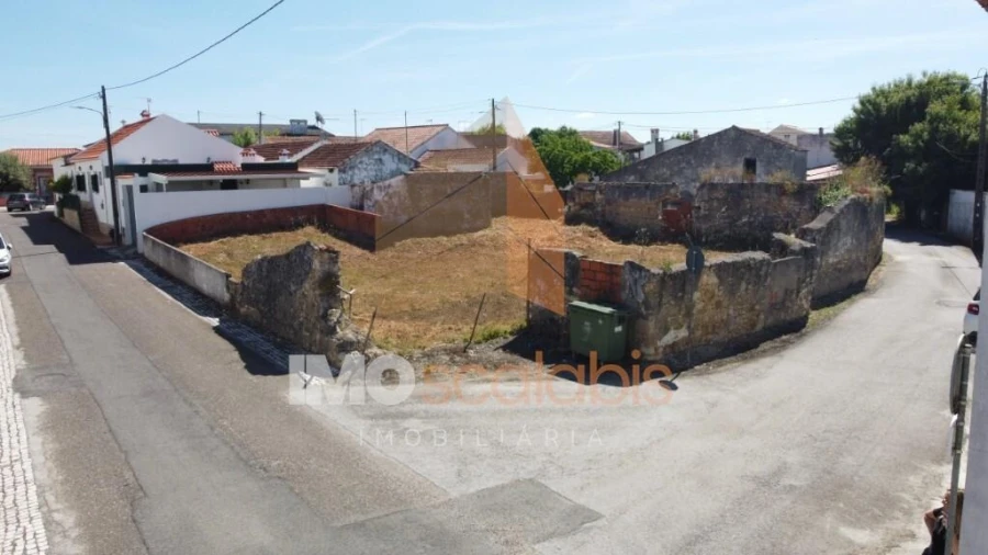 Terreno para Venda em Romeira e Várzea Foto 11