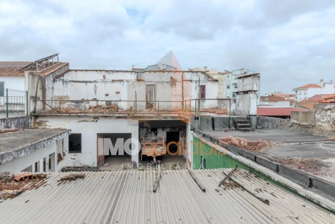 Moradia T4 para Venda em Almeirim Foto 42