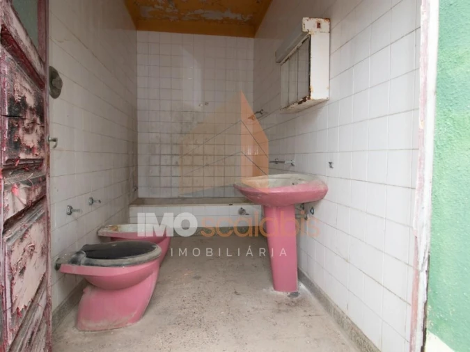 Moradia T4 para Venda em Almeirim Foto 22