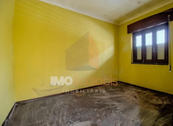 Moradia T4 para Venda em Almeirim Foto 37