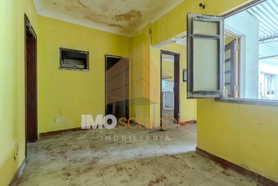 Moradia T4 para Venda em Almeirim Foto 32