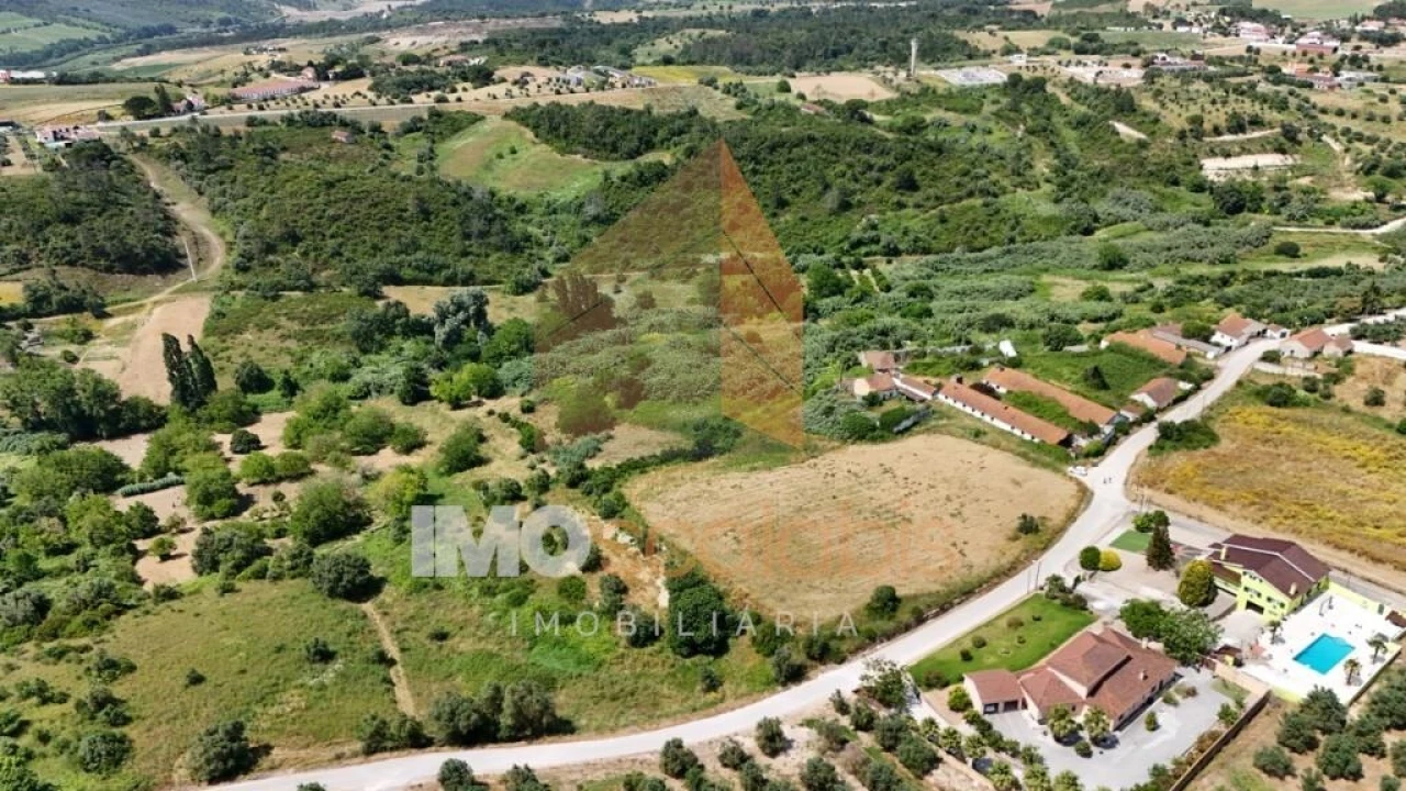 Moradia T3 para Venda em Azambujeira e Malaqueijo Foto 12
