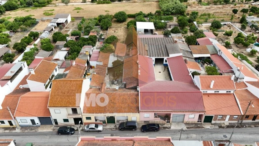 Moradia T3 para Venda em Alpiarça Foto 5