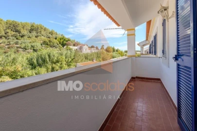 Moradia T4 para Venda em Vale de Santarem