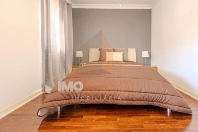 Moradia T4 para Venda em Vale de Santarem