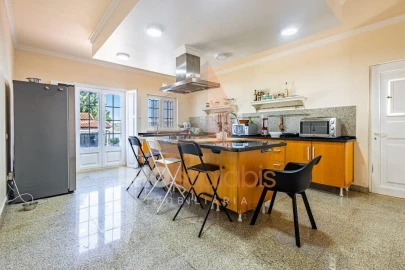 Moradia T5 para Venda em Alpiarça