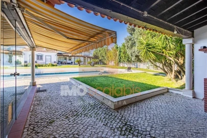 Moradia T5 para Venda em Alpiarça