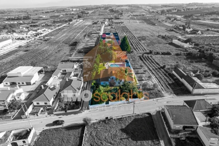 Moradia T5 para Venda em Alpiarça Foto 28