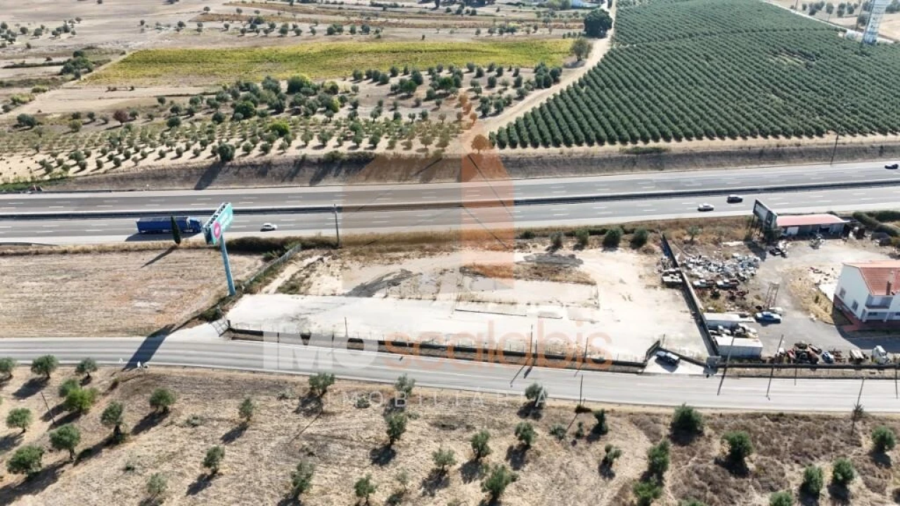 Terreno para Arrendamento em Achete, Azoia de Baixo e Póvoa de Santarém Foto 9