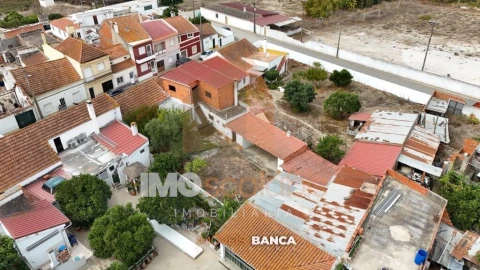 Moradia T3 para Venda em Benfica do Ribatejo