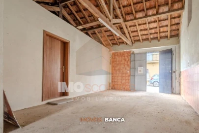 Moradia T3 para Venda em Benfica do Ribatejo