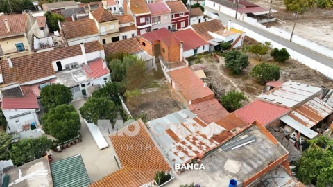 Moradia T3 para Venda em Benfica do Ribatejo