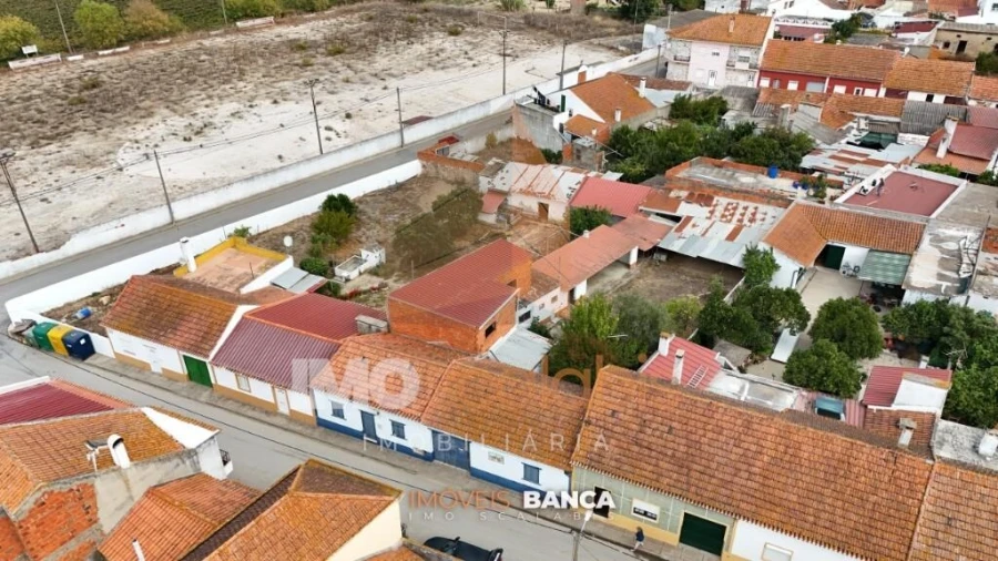 Moradia T3 para Venda em Benfica do Ribatejo Foto 3