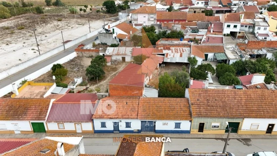 Moradia T3 para Venda em Benfica do Ribatejo