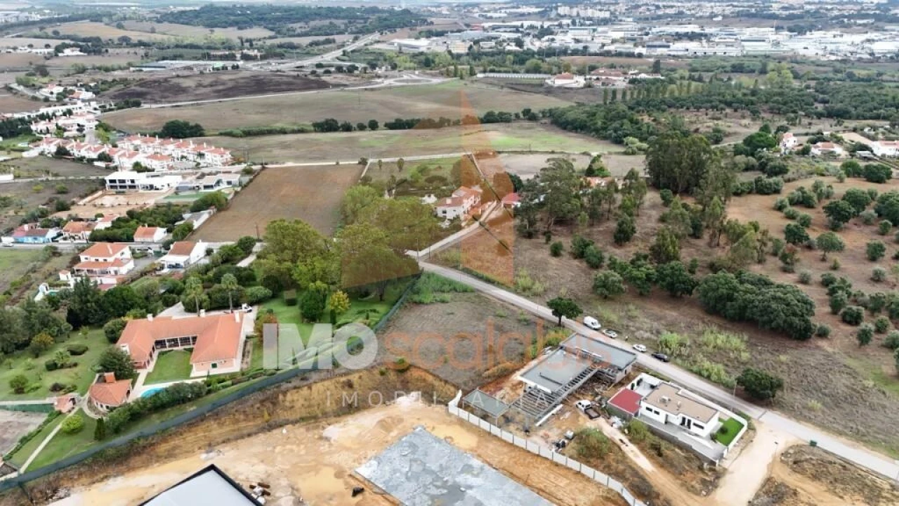 Terreno para Venda em Romeira e Várzea Foto 7