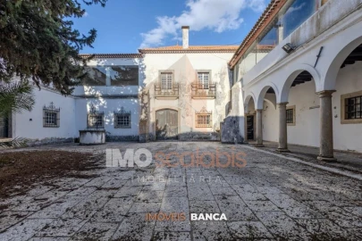 Moradia T5 para Venda em Almeirim