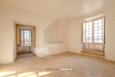 Moradia T5 para Venda em Almeirim