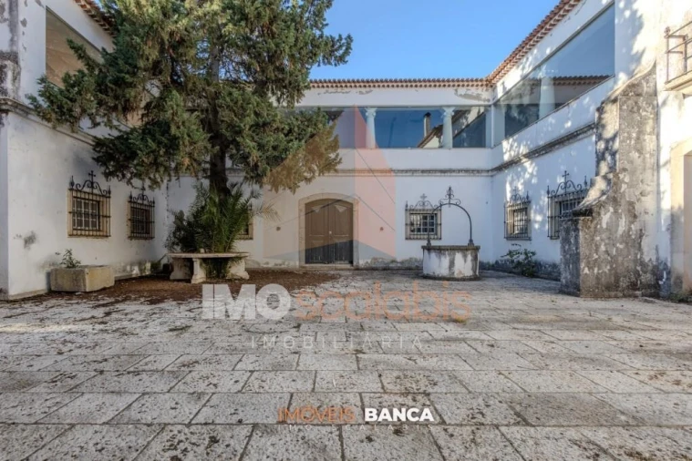 Moradia T5 para Venda em Almeirim Foto 31