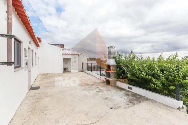 Moradia T11 para Venda em Marvila, Ribeira Santarém, São Salvador, São Nicolau Foto 15