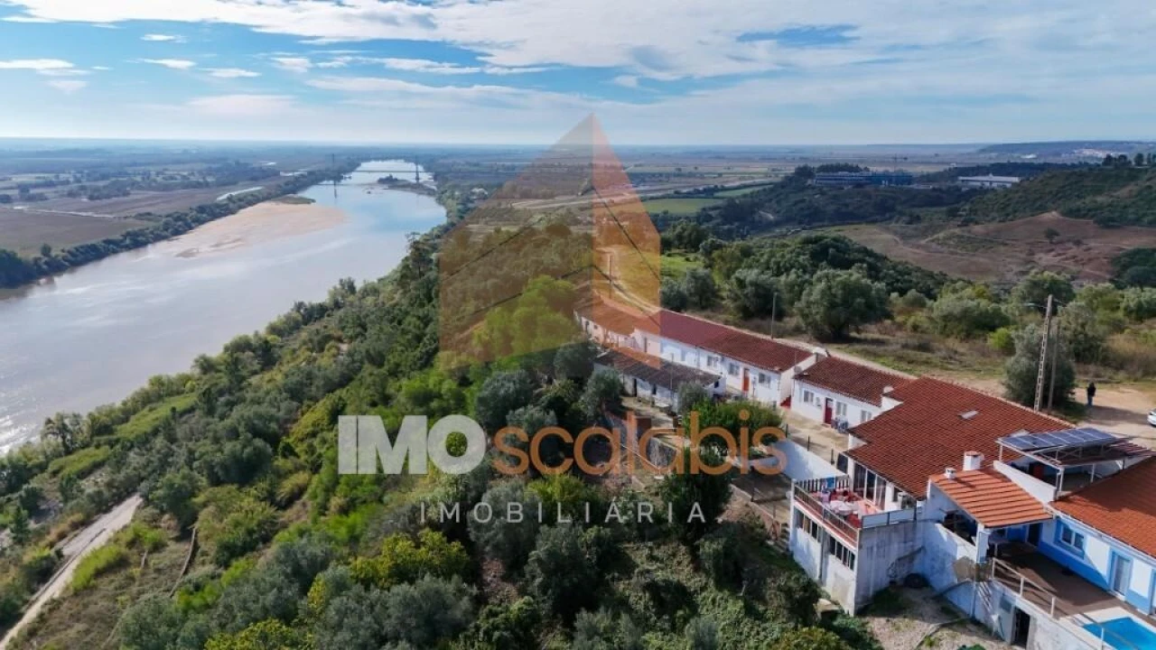Moradia T11 para Venda em Marvila, Ribeira Santarém, São Salvador, São Nicolau Foto 11