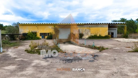 Armazém para Venda em Parreira e Chouto