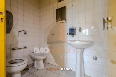 Armazém para Venda em Parreira e Chouto