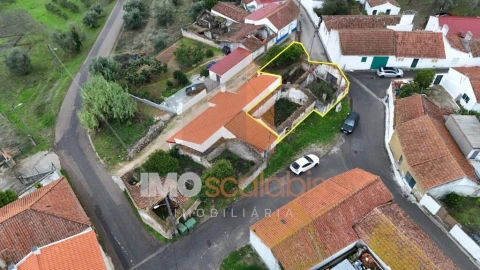 Moradia T3 para Venda em Almoster