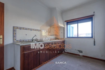 Armazém para Venda em Alpiarça