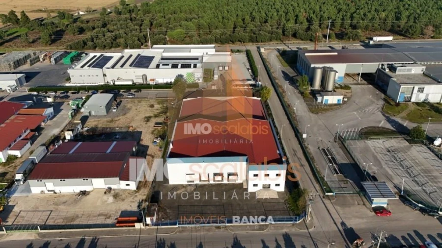 Armazém para Venda em Alpiarça Foto 2
