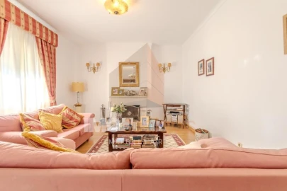Apartamento T3 para Venda em Marvila, Ribeira Santarém, São Salvador, São Nicolau