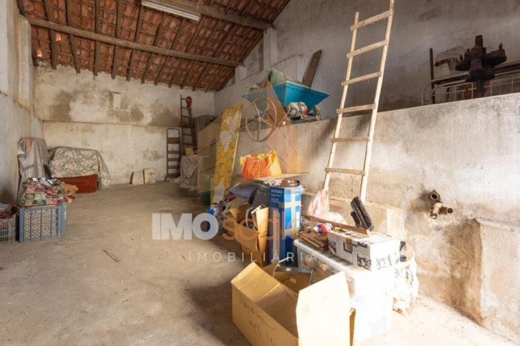 Moradia T0 para Venda em Alcanede Foto 3