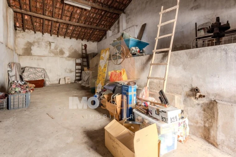 Moradia T0 para Venda em Alcanede Foto 4